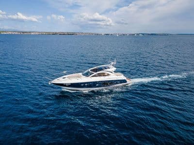 Portofino 48 - Open Seas pogled s boka — Zadar