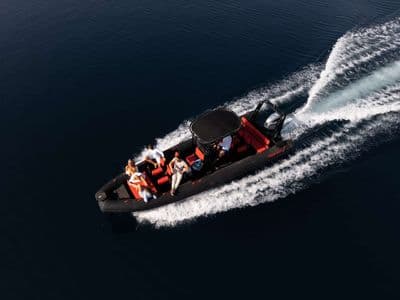 Highfield Patrol 860 pogled s boka — Zadar