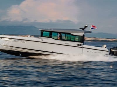 Interijer Saxdor 320 GTC — Zadar