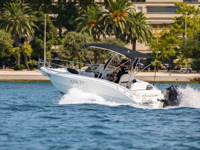 Kockpit Eolo 730 — Zadar