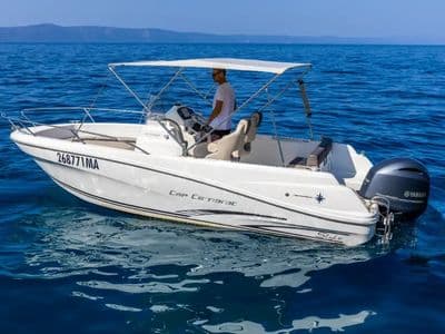 Jeanneau Cap Camarat 6.5 CC 2016