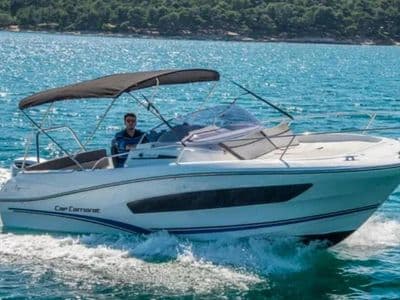 Jeanneau Cap Camarat 7.5wa2 Omiš