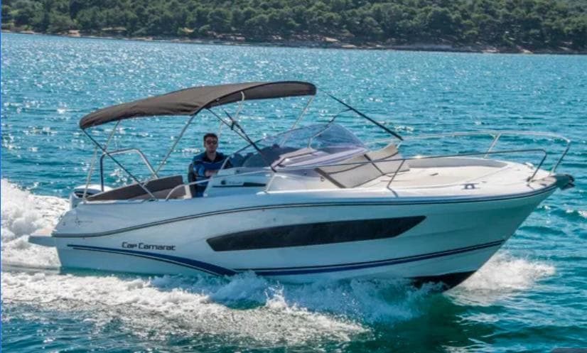 Jeanneau Cap Camarat 7.5wa2 Omiš