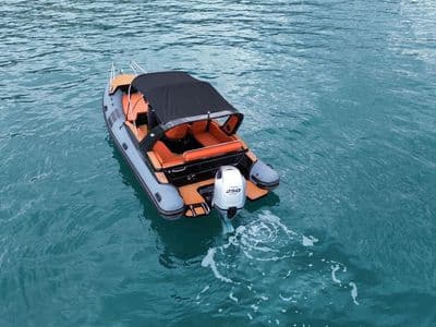 Aquamax B-23 gliser Makarska