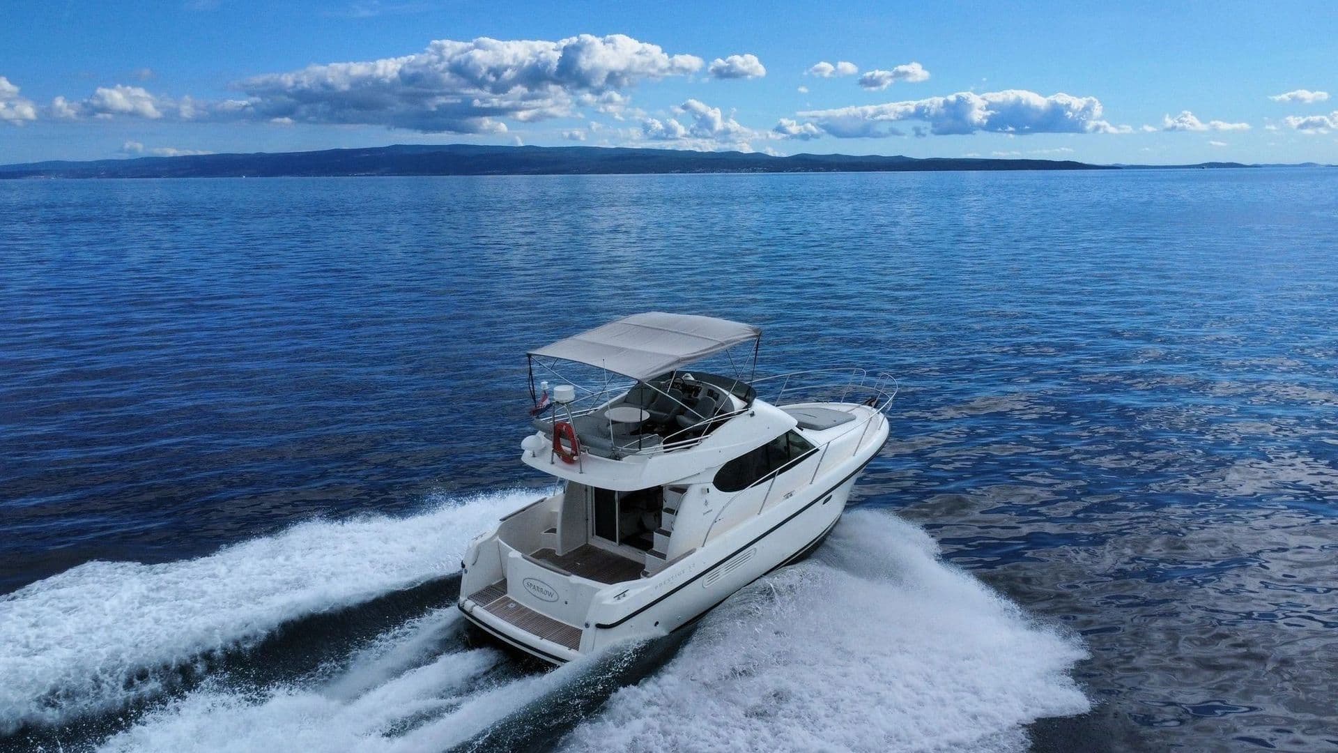Boating Split - Jeanneau Prestige 32 Fly