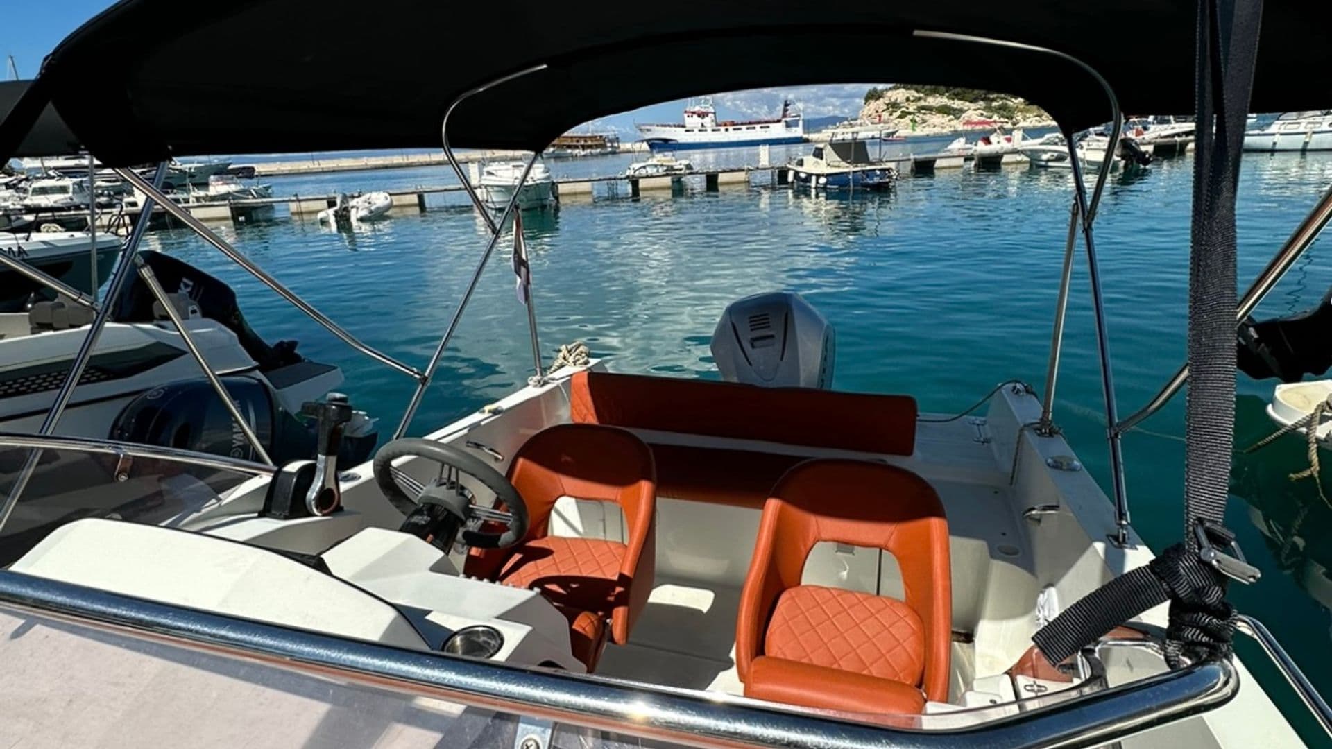 Quicksilver 675 Sundeck gliser Makarska