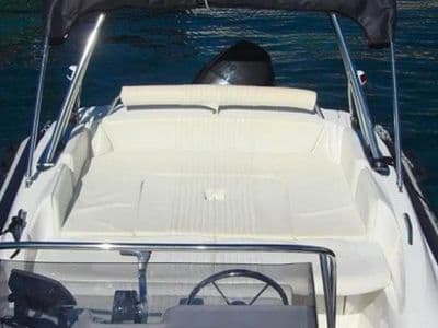 Zar 65 model 3 na moru