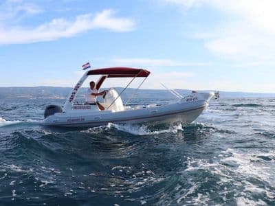 Ris Marine 599 galerija