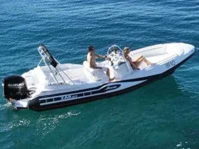 Zar 65 model 3 kokpit