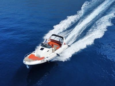 Aquamax B-27F pogled s boka