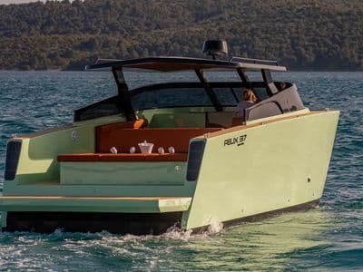 Boating Split - Felix 37