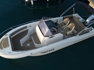 Atlantic Marine 750 Open paluba