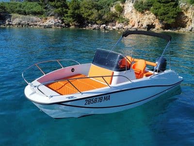 Quicksilver 675 Open kokpit