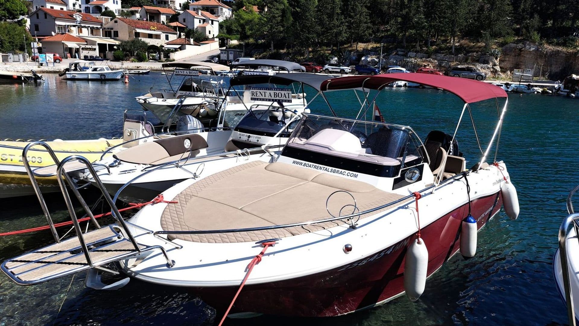 Atlantic Sun Cruiser 655 boat rental Milna Brac HQ