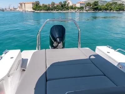 Sunčalište Axopar 28