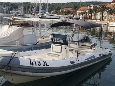 BSC 720 gumenjak na moru — Vrboska, Hvar