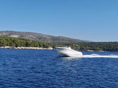 Cap Camarat boat rental Brac Milna 2