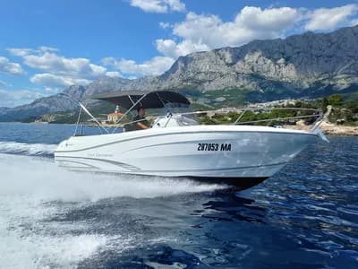 Detalji Cap Camarat 7.5 CC