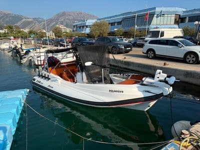 Pramac RIB-a Malvasia II s ribolovnim štapovima