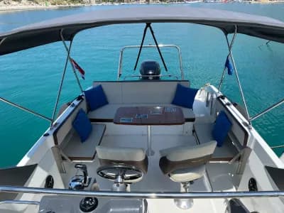 Beneteau Flyer 7.7 SUNdeck Makarska