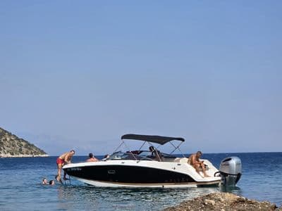 Afitat Bol - Four Winns HD240OB
