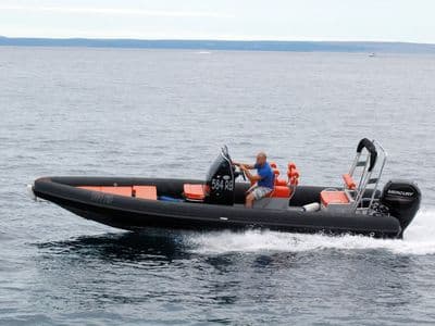 Hydrosport 737 gliser Starigrad Paklenica