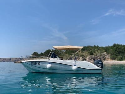 Interquick 675 gliser Starigrad Paklenica