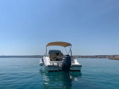 Interquick 675 gliser Starigrad Paklenica