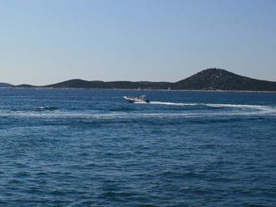 BAT Indian 680 - Sea Rent a Boat Vodice