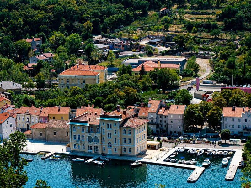 Croatia Adriatic boat rental location