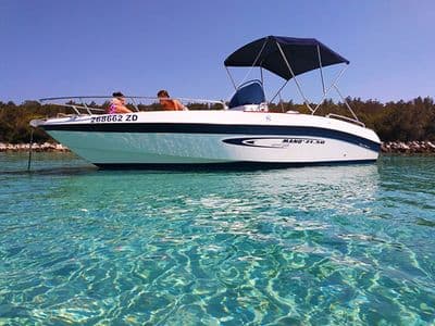 Mano Marine 21.50 bočni pogled