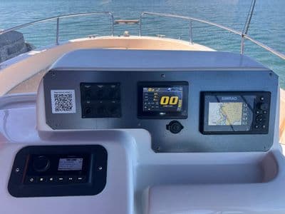 Marea gliser kokpit i skipersko sjedište