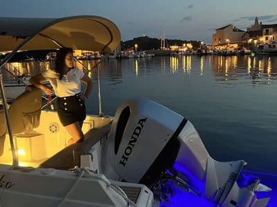 Atlantic Marine Sun Cruiser 690 boat rental Tribunj 3