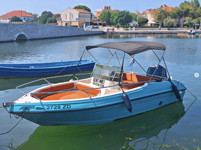 Ranieri Sundeck 6.5m u marini Nin