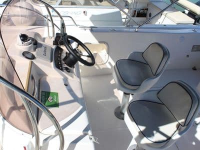 Saver 690 Open 2 boat rental Milna Brac HQ