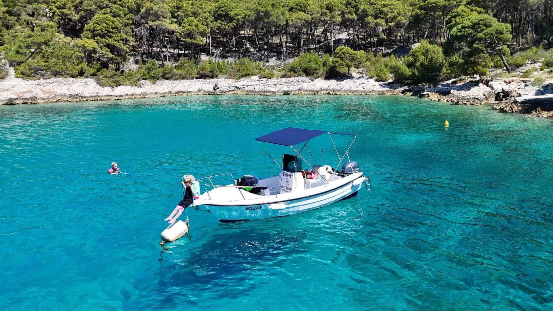 VEN 501 AS RIB boat rental Brac Milna