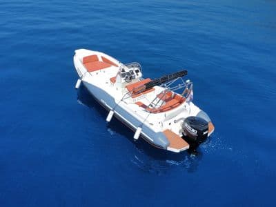 ZAR FORMENTI 75 pogled s boka