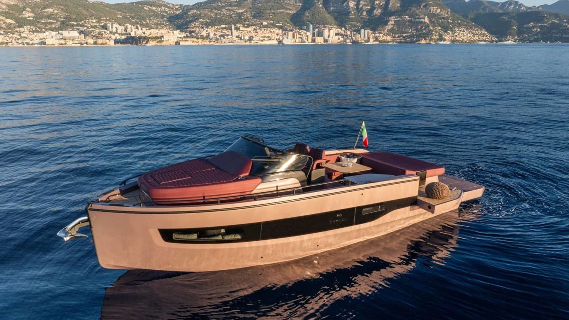 Cranchi A32 Luxury Tender - Opatija